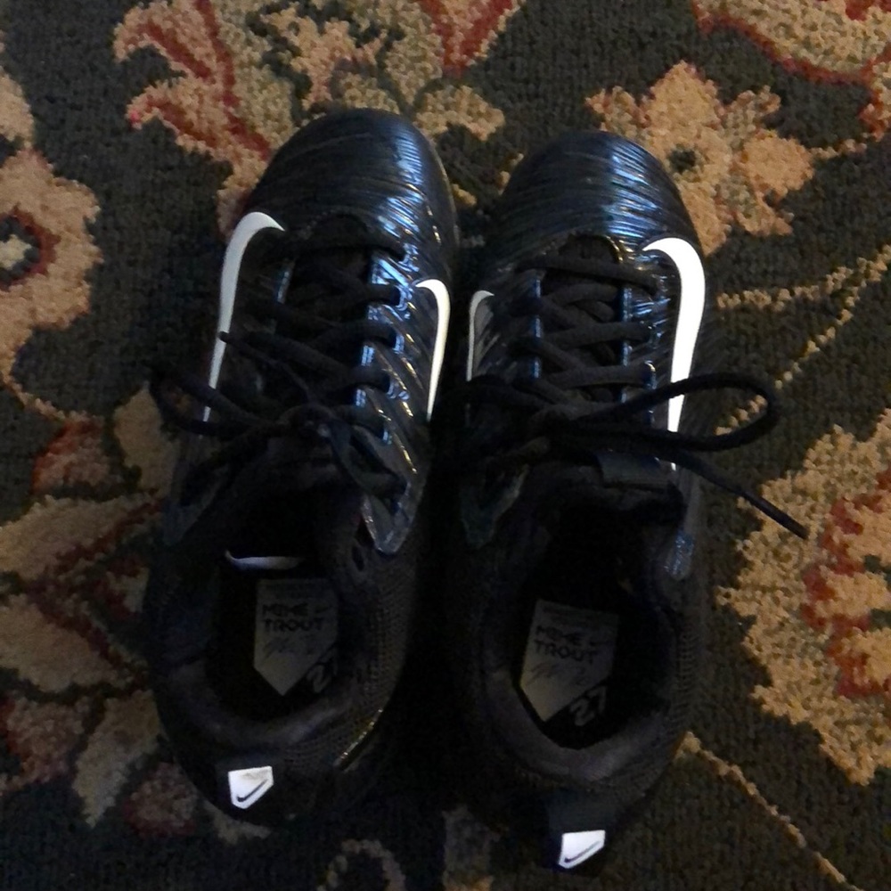 Baseball cleats Mike Trout